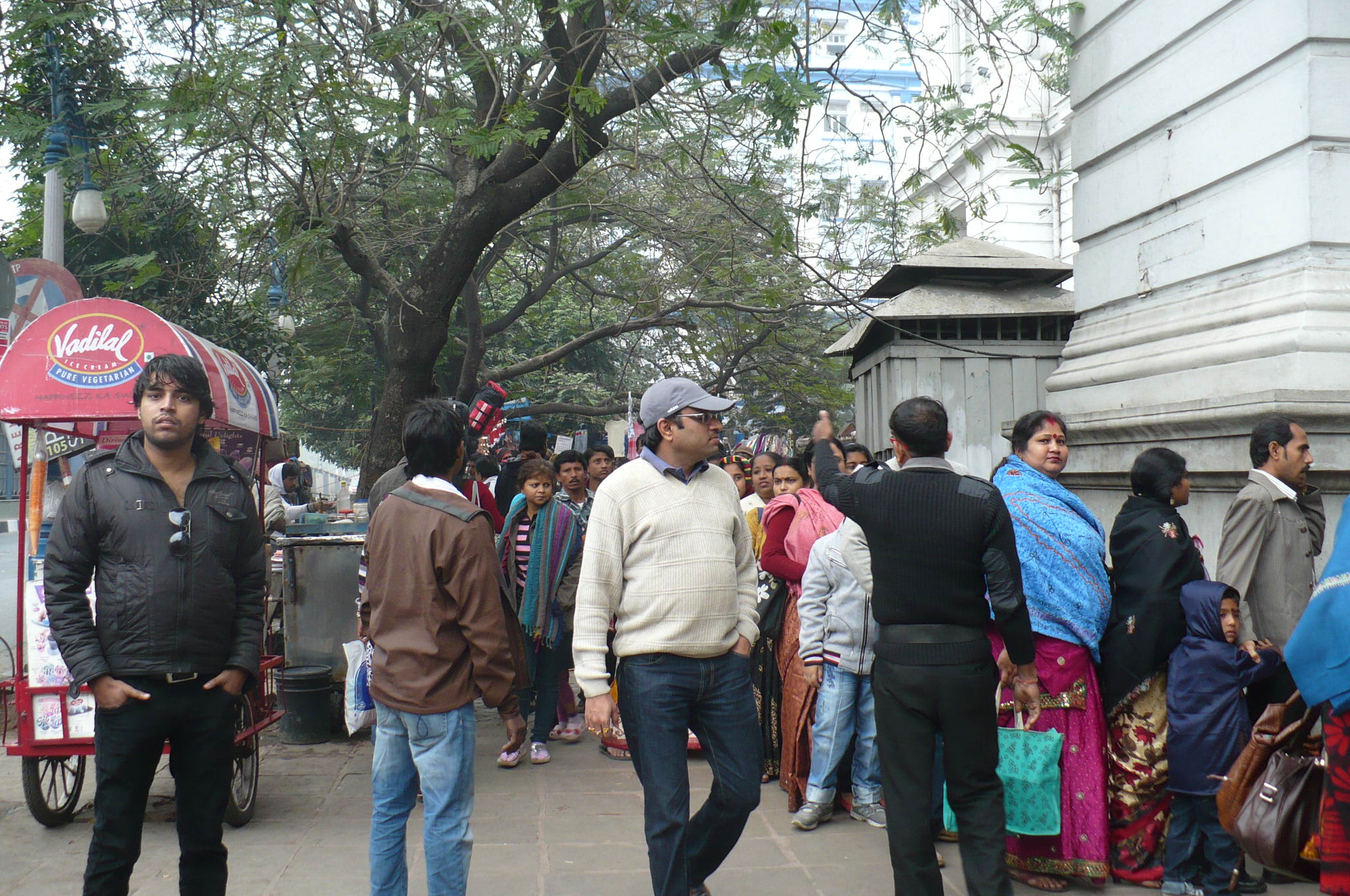 long queues outside the Indian museum